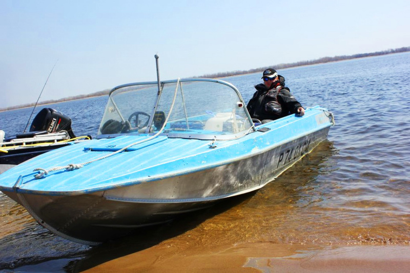 Моторная лодка Казанка с мотором Yamaha 40 л.с